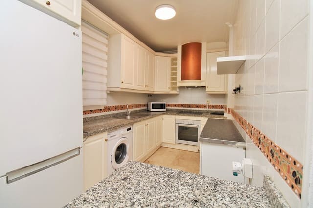 2 chambre Appartement à vendre à Playa Flamenca, Orihuela avec piscine - 189 950 € (Ref: 9888727)