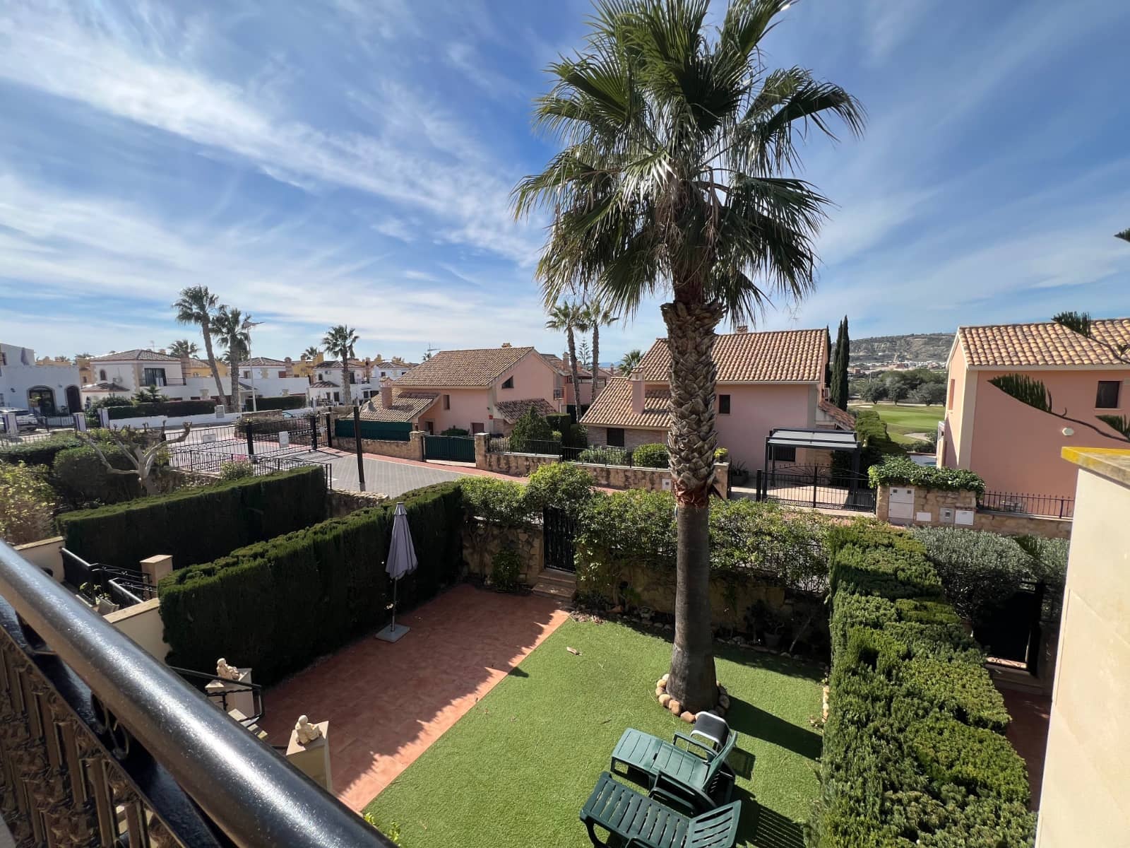 2 bedroom Townhouse for sale in Algorfa with pool - € 215,000 (Ref: 9894018)