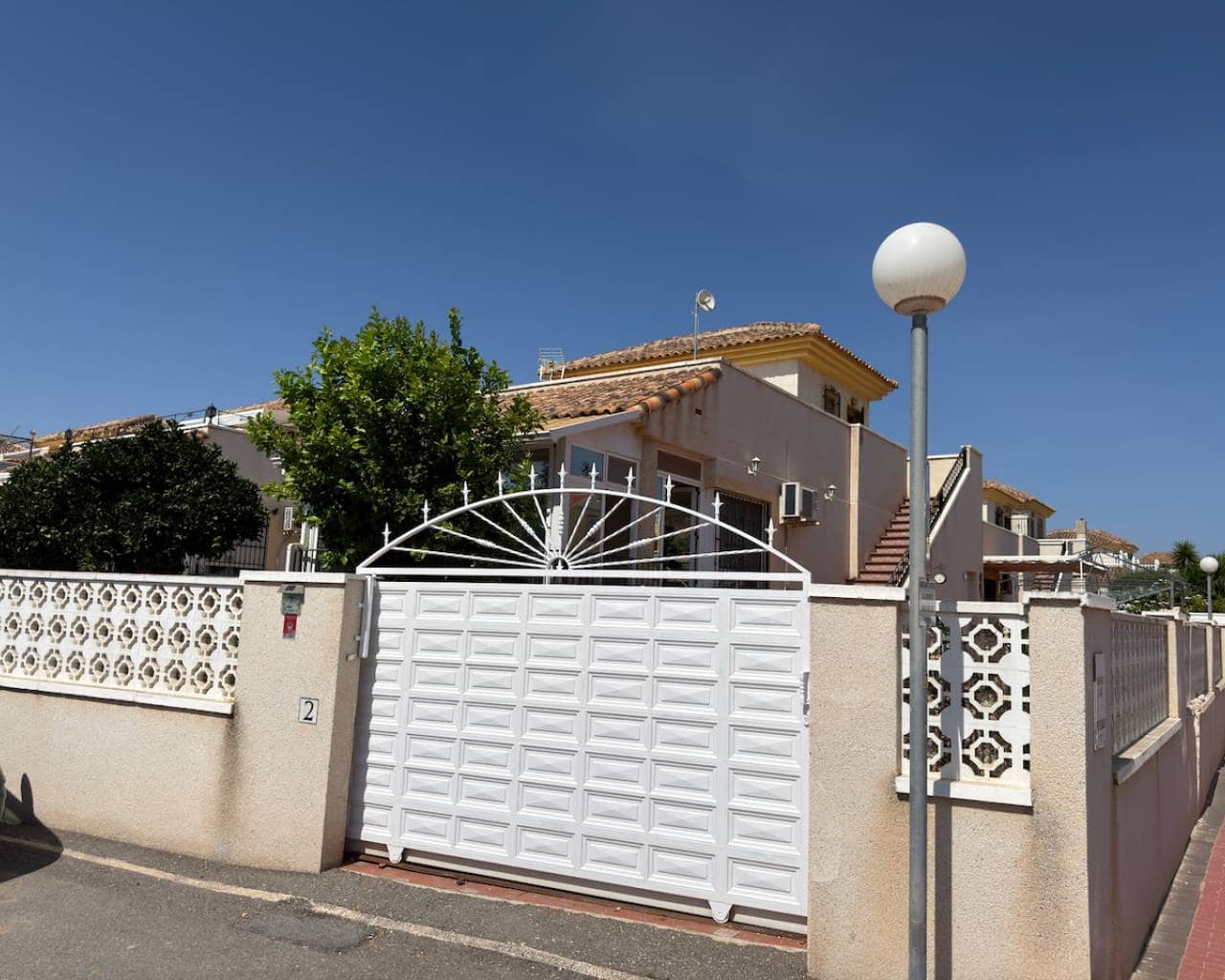 Chalet de 3 habitaciones en Lo Crispin en venta con piscina garaje - 265.000 € (Ref: 9941864)