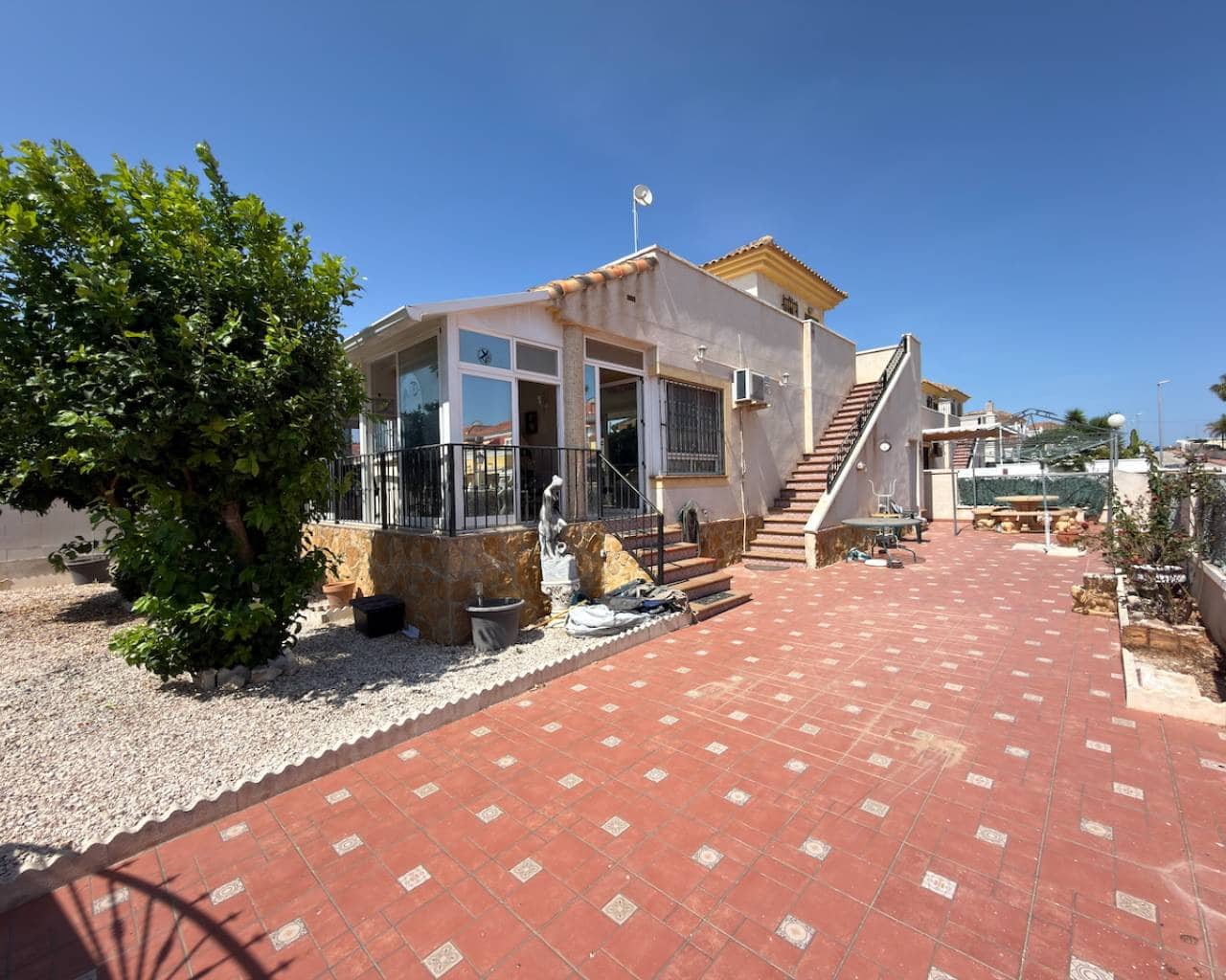 Chalet de 3 habitaciones en Lo Crispin en venta con piscina garaje - 265.000 € (Ref: 9941864)