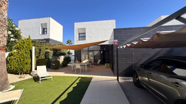 3 sypialnia Dom blizniak na sprzedaż w Algorfa z basenem garażem - 325 000 € (Ref: 9947427)