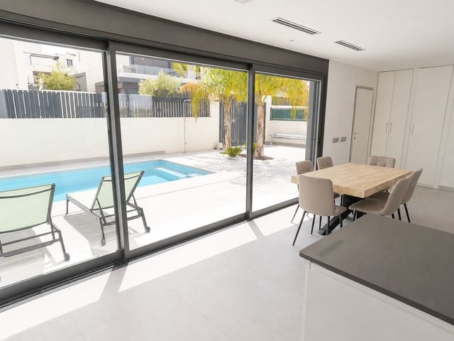 5 Zimmer Villa zu verkaufen in Algorfa mit Pool Garage - 550.000 € (Ref: 9964895)