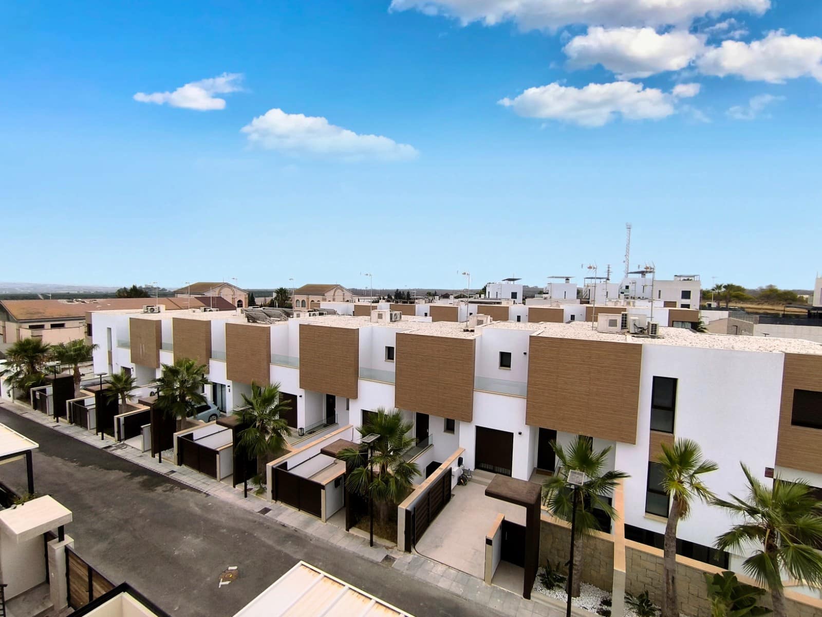 3 Zimmer Villa zu verkaufen in Algorfa mit Garage - 289.950 € (Ref: 9974975)