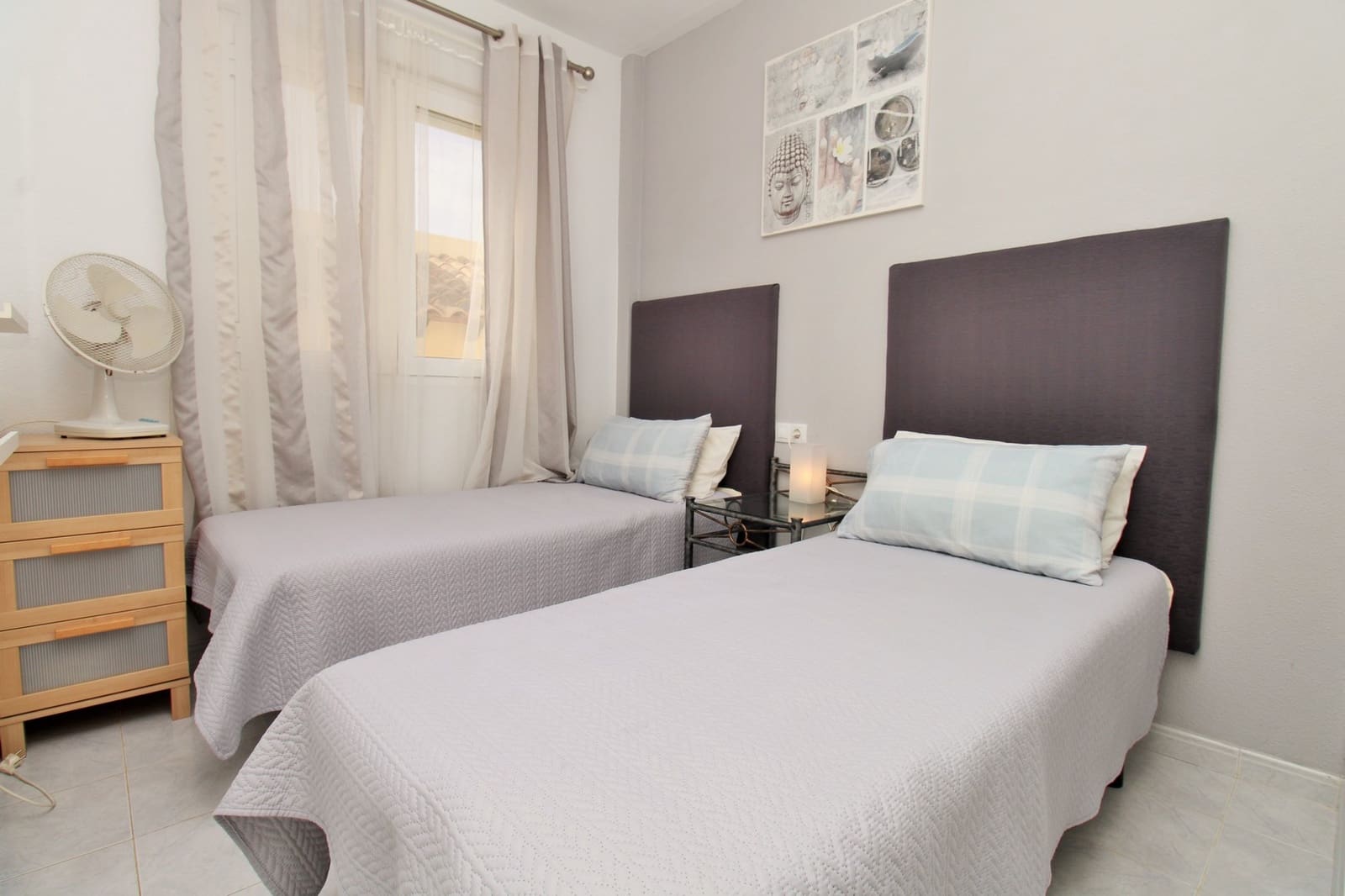 2 soveværelse Lejlighed til salg i Villamartin med swimmingpool - € 164.000 (Ref: 9984534)