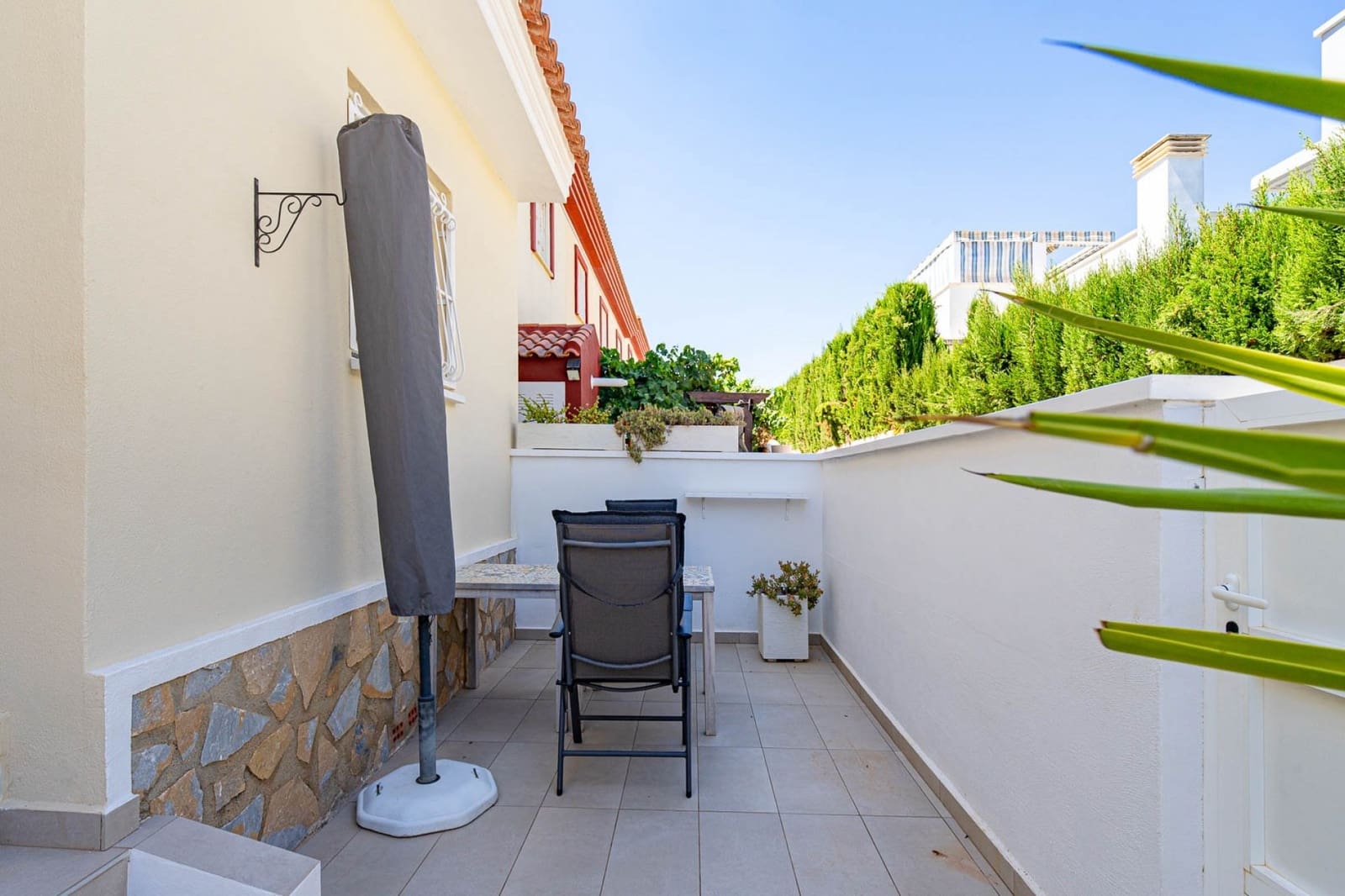 3 sypialnia Dom na sprzedaż w Dona Pepa z basenem - 285 000 € (Ref: 9990365)