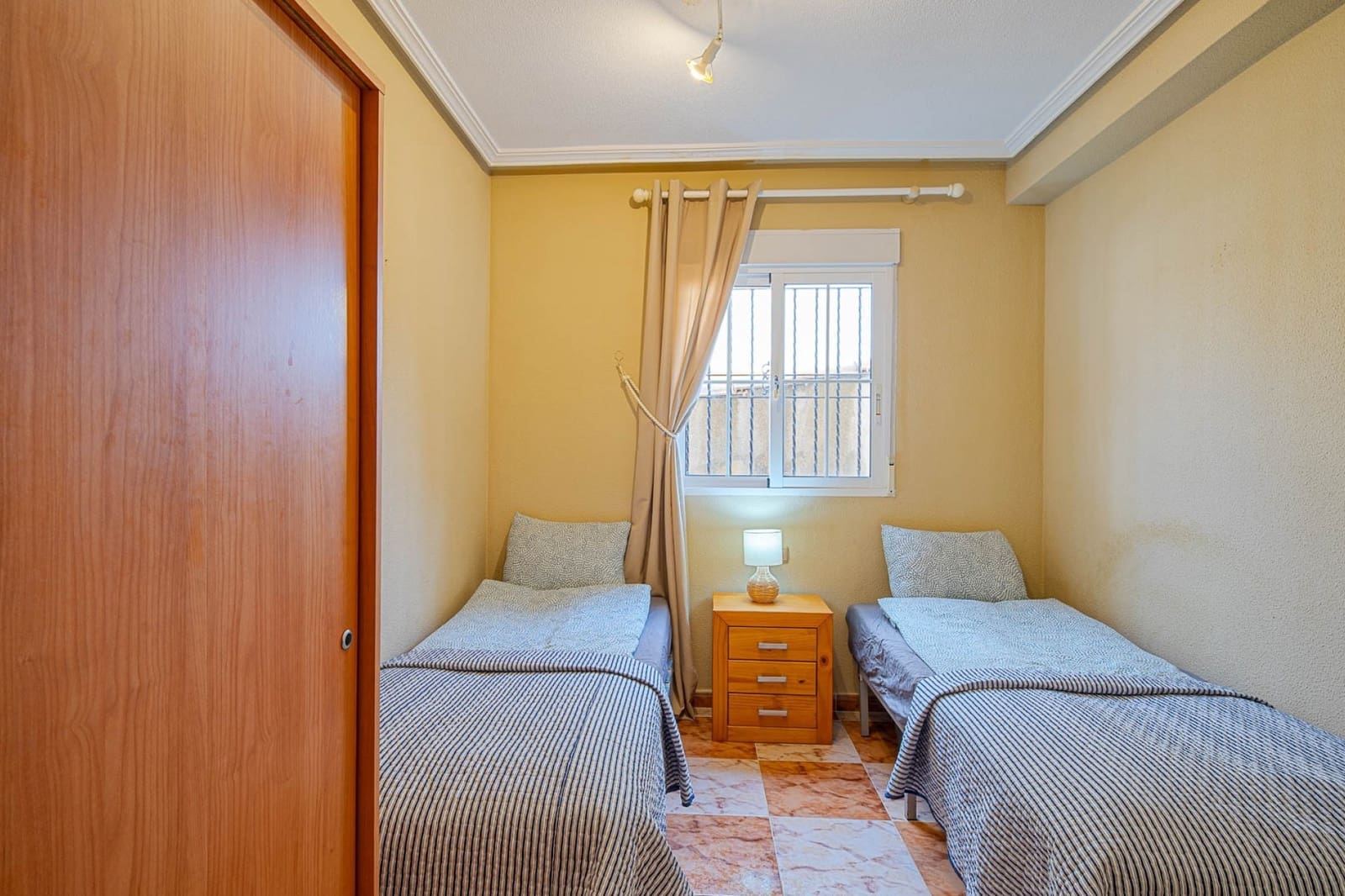 3 quarto Moradia para venda em Orihuela Costa com piscina garagem - 269 900 € (Ref: 9995565)