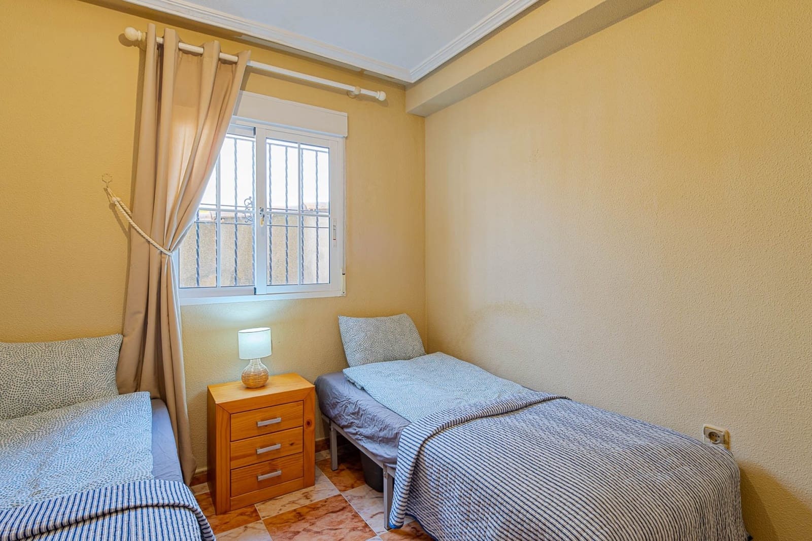 3 quarto Moradia para venda em Orihuela Costa com piscina garagem - 269 900 € (Ref: 9995565)