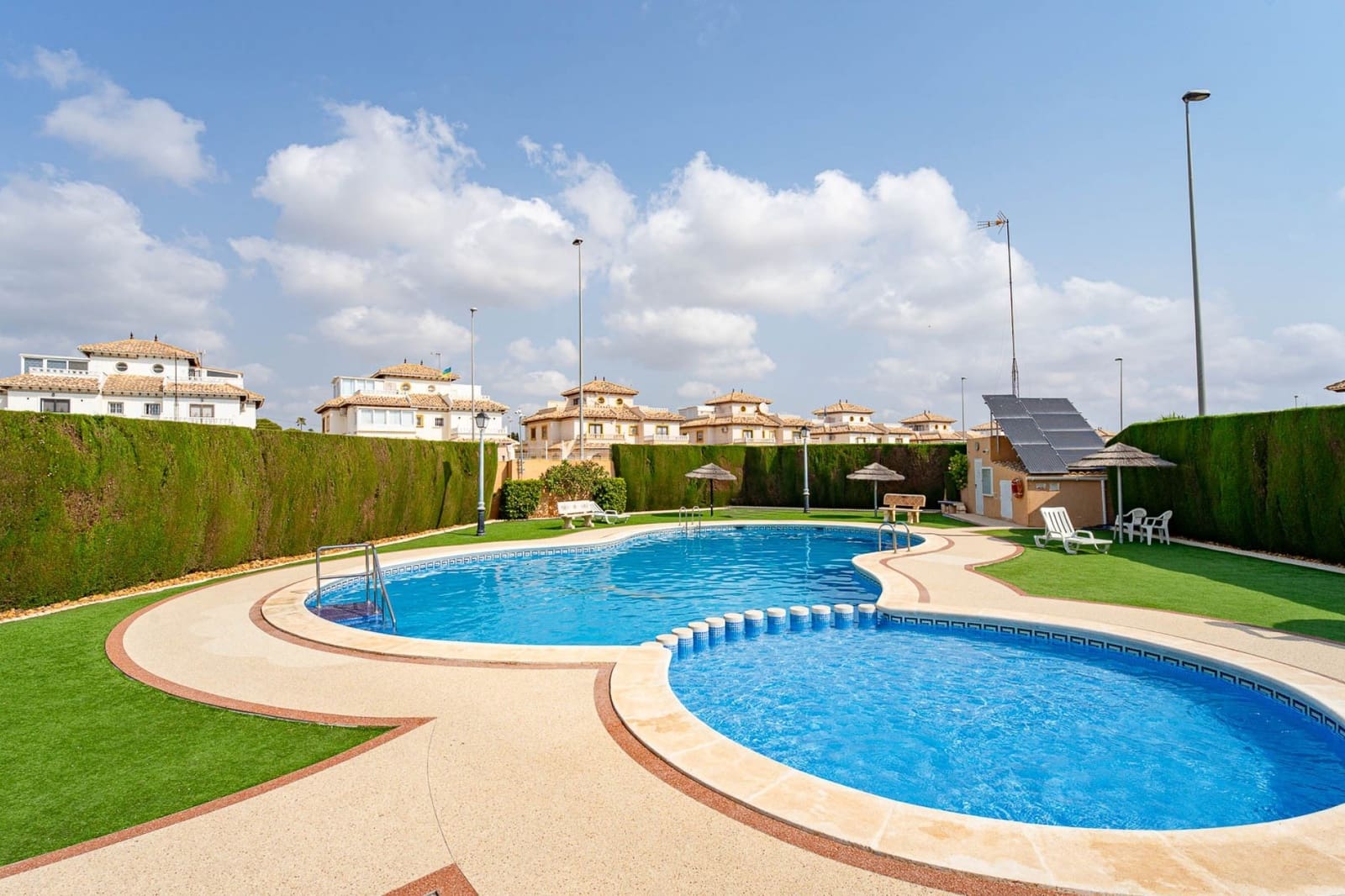 3 quarto Moradia para venda em Orihuela Costa com piscina garagem - 269 900 € (Ref: 9995565)