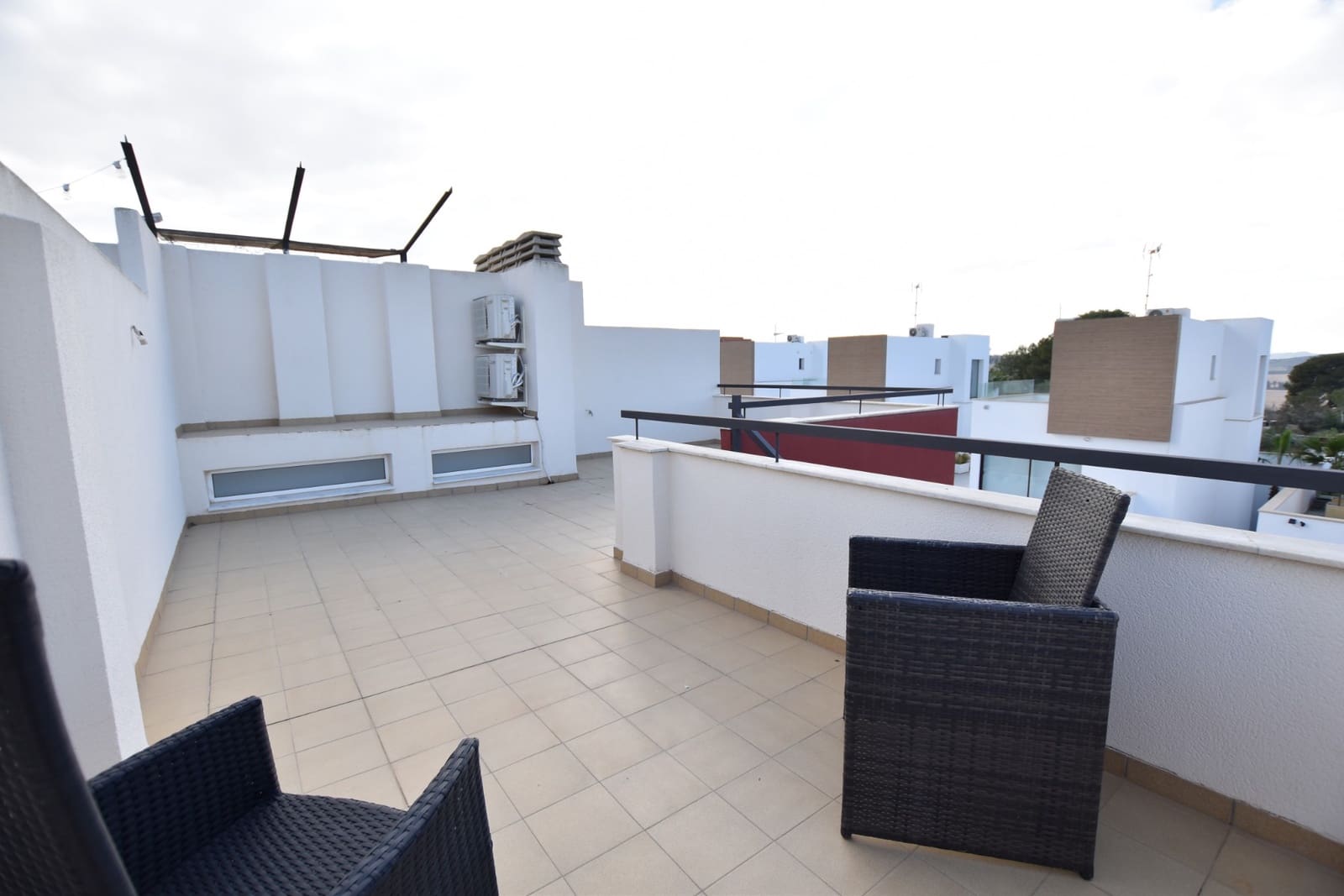 3 slaapkamer Villa te koop in Algorfa met garage - € 287.950 (Ref: 9996749)