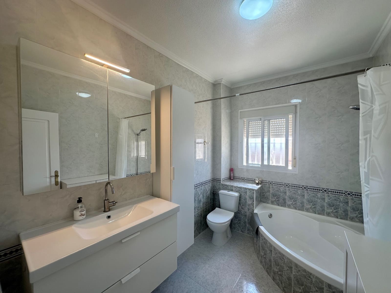 Casa de 2 habitaciones en Doña Pepa en venta con piscina - 239.000 € (Ref: 9998408)