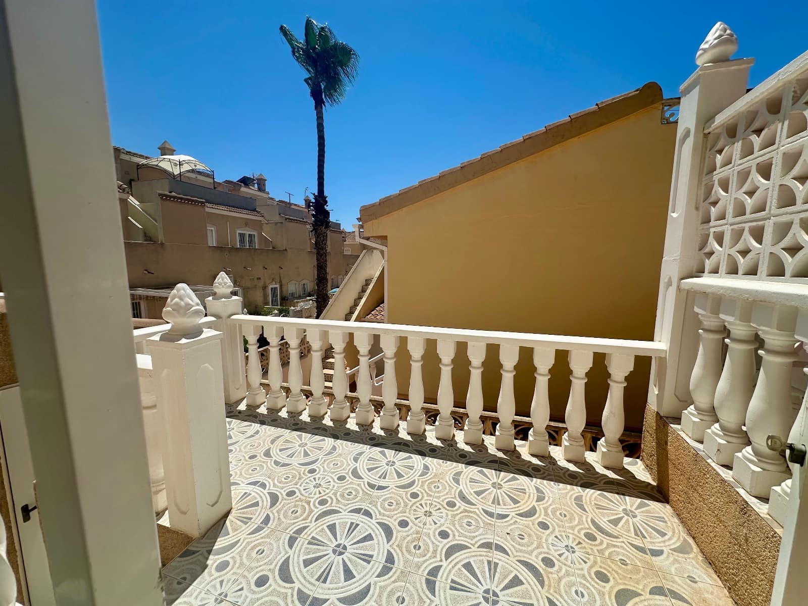 Casa de 2 habitaciones en Doña Pepa en venta con piscina - 239.000 € (Ref: 9998408)