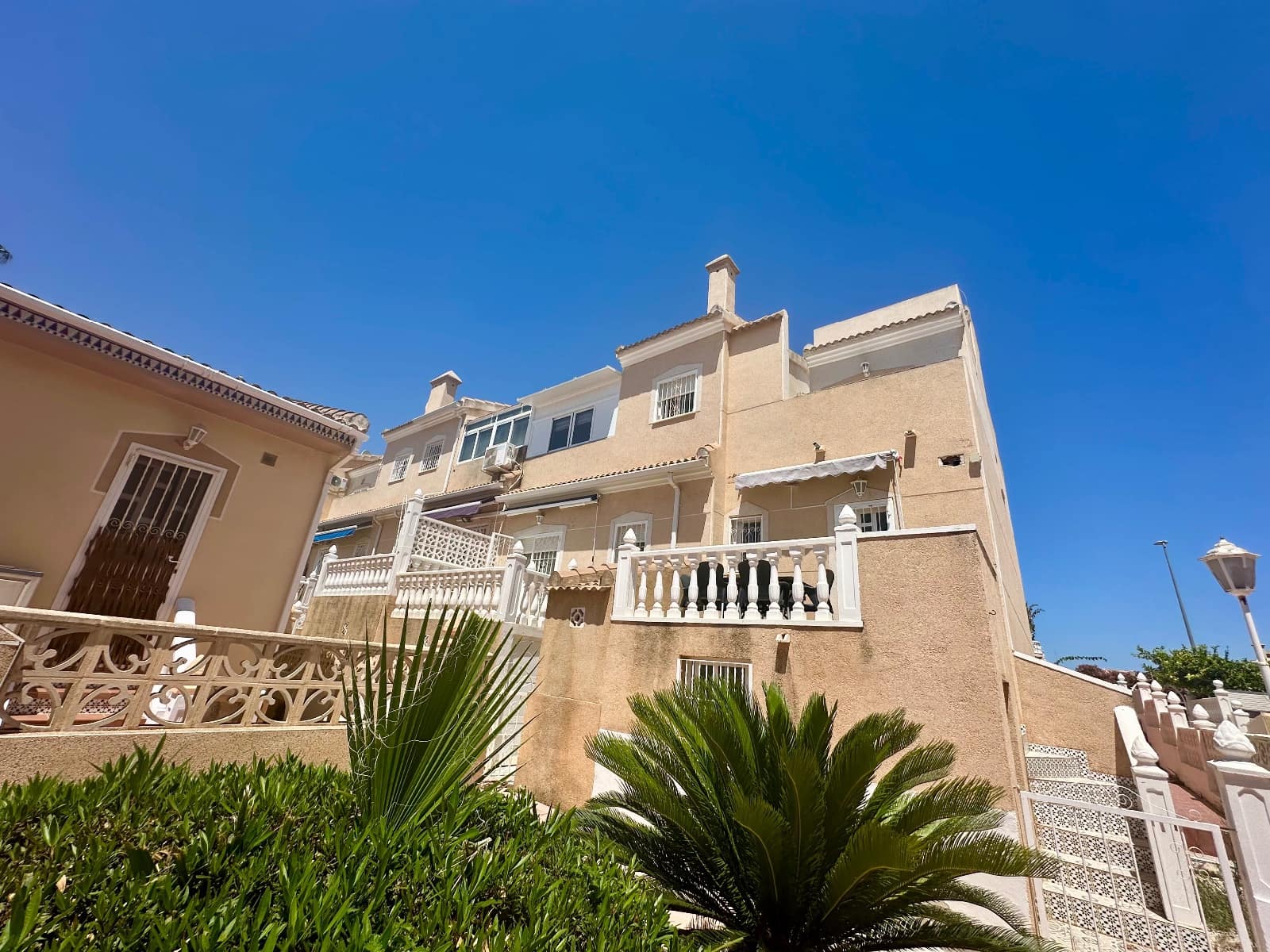 Casa de 2 habitaciones en Doña Pepa en venta con piscina - 239.000 € (Ref: 9998408)