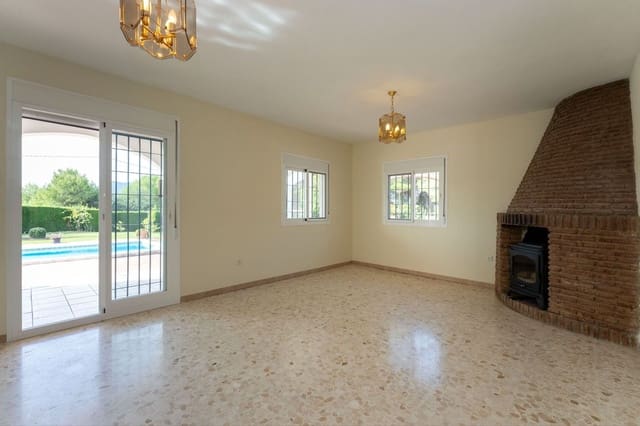 Chalet de 3 habitaciones en Alhaurín el Grande en venta con piscina garaje - 549.000 € (Ref: 10184122)