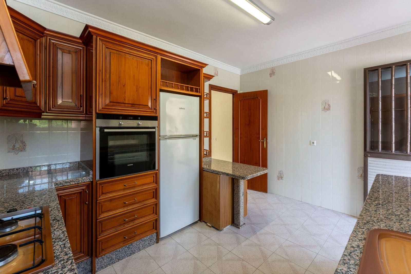 Chalet de 3 habitaciones en Alhaurín el Grande en venta con piscina garaje - 549.000 € (Ref: 10184122)