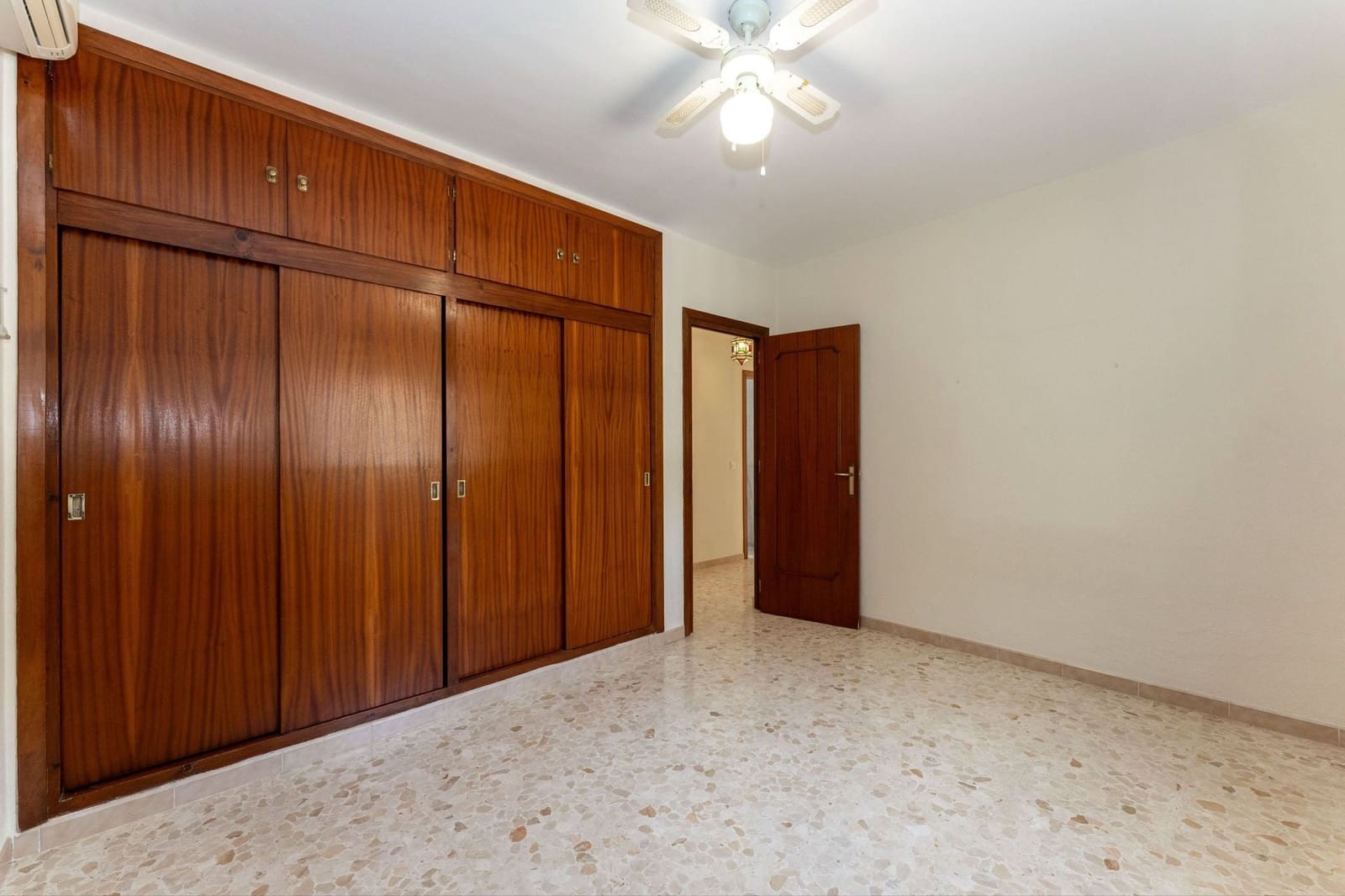 Chalet de 3 habitaciones en Alhaurín el Grande en venta con piscina garaje - 549.000 € (Ref: 10184122)