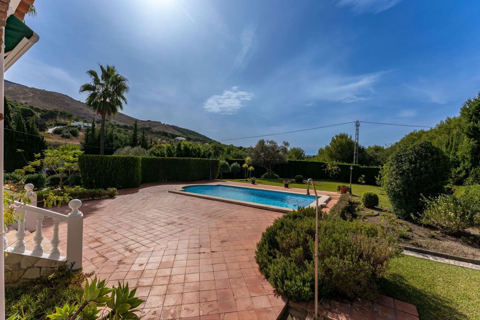 Chalet de 3 habitaciones en Alhaurín el Grande en venta con piscina garaje - 549.000 € (Ref: 10184122)