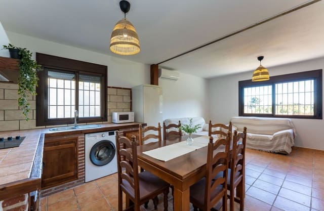 3 soveværelse Finca/Landehus til salg i Coín med swimmingpool - € 285.000 (Ref: 7899967)