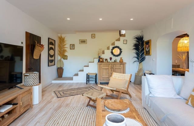 6 soverom Finca/Herregård til salgs i Coín med svømmebasseng - € 749 000 (Ref: 8705628)