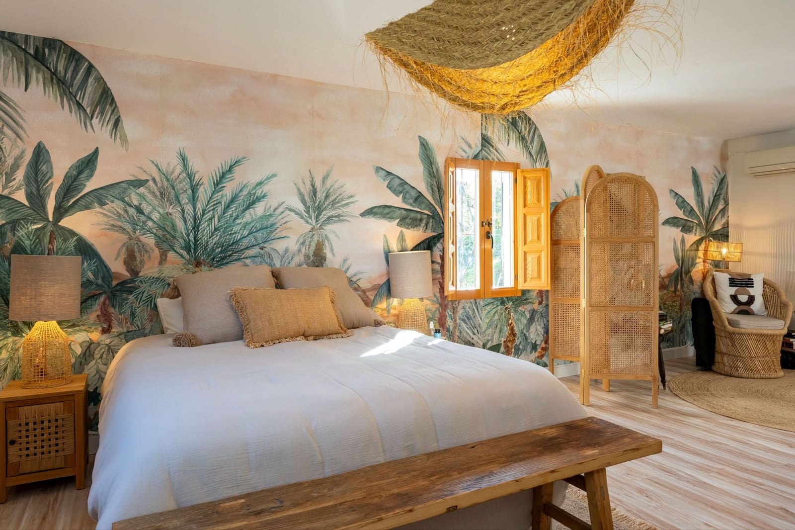 6 soveværelse Finca/Landehus til salg i Coin med swimmingpool - € 749.000 (Ref: 8705628)