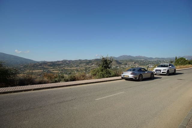 Rakentamaton maa myytävänä paikassa Coín - 65 000 € (Ref: 8777390)