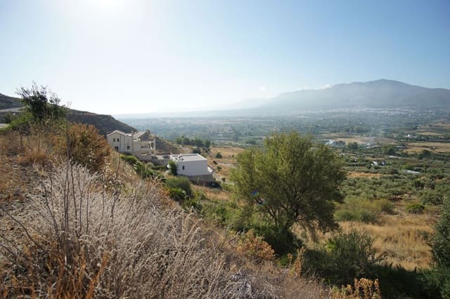 Rakentamaton maa myytävänä paikassa Coín - 65 000 € (Ref: 8777390)