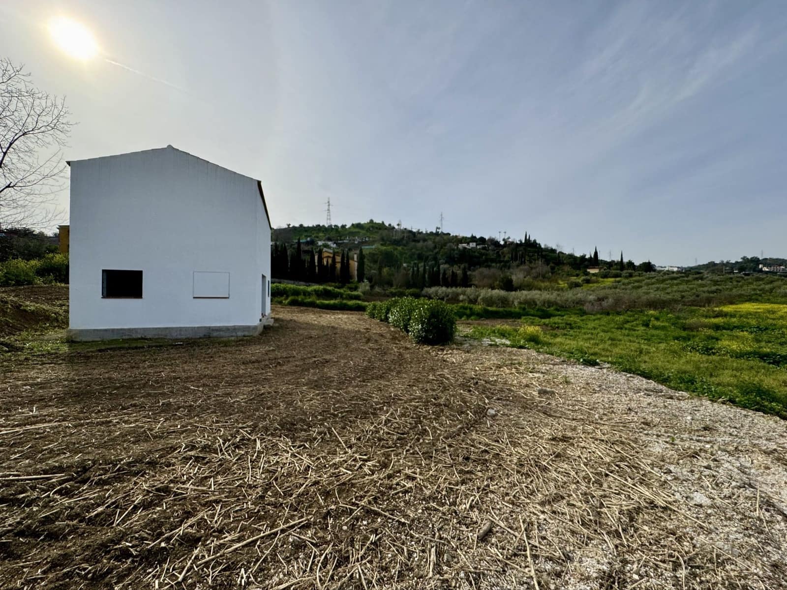 Finca/Country House for sale in Coin - € 199,000 (Ref: 8846636)