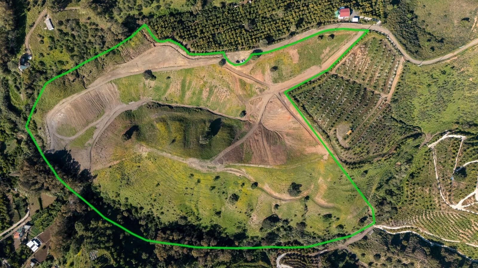 Grunde uden byggetilladelser til salg i Alhaurin el Grande - € 349.000 (Ref: 8924919)