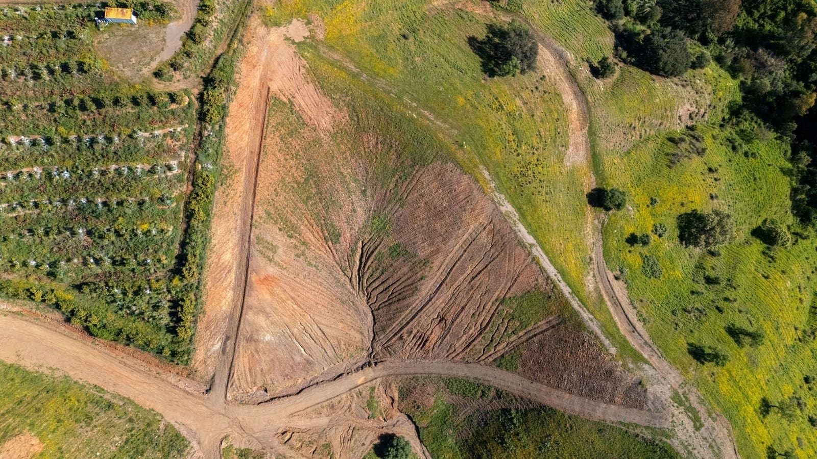 Grunde uden byggetilladelser til salg i Alhaurin el Grande - € 349.000 (Ref: 8924919)