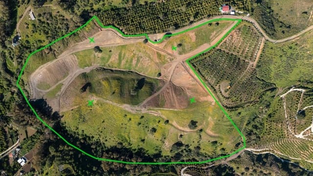 Grond te koop in Alhaurín el Grande - € 349.000 (Ref: 8924919)