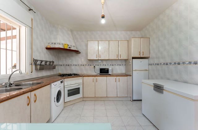 3 soveværelse Finca/Landehus til salg i Coín med swimmingpool - € 575.000 (Ref: 8925937)