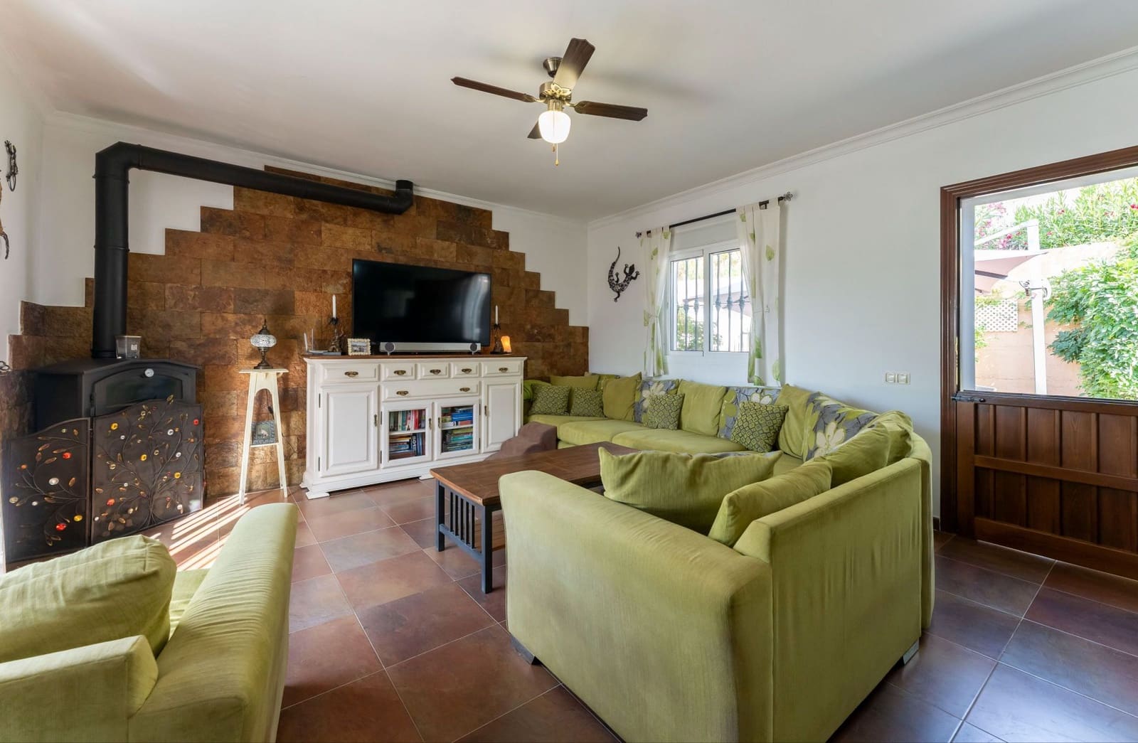 3 soveværelse Finca/Landehus til salg i Tolox - € 375.000 (Ref: 9123791)