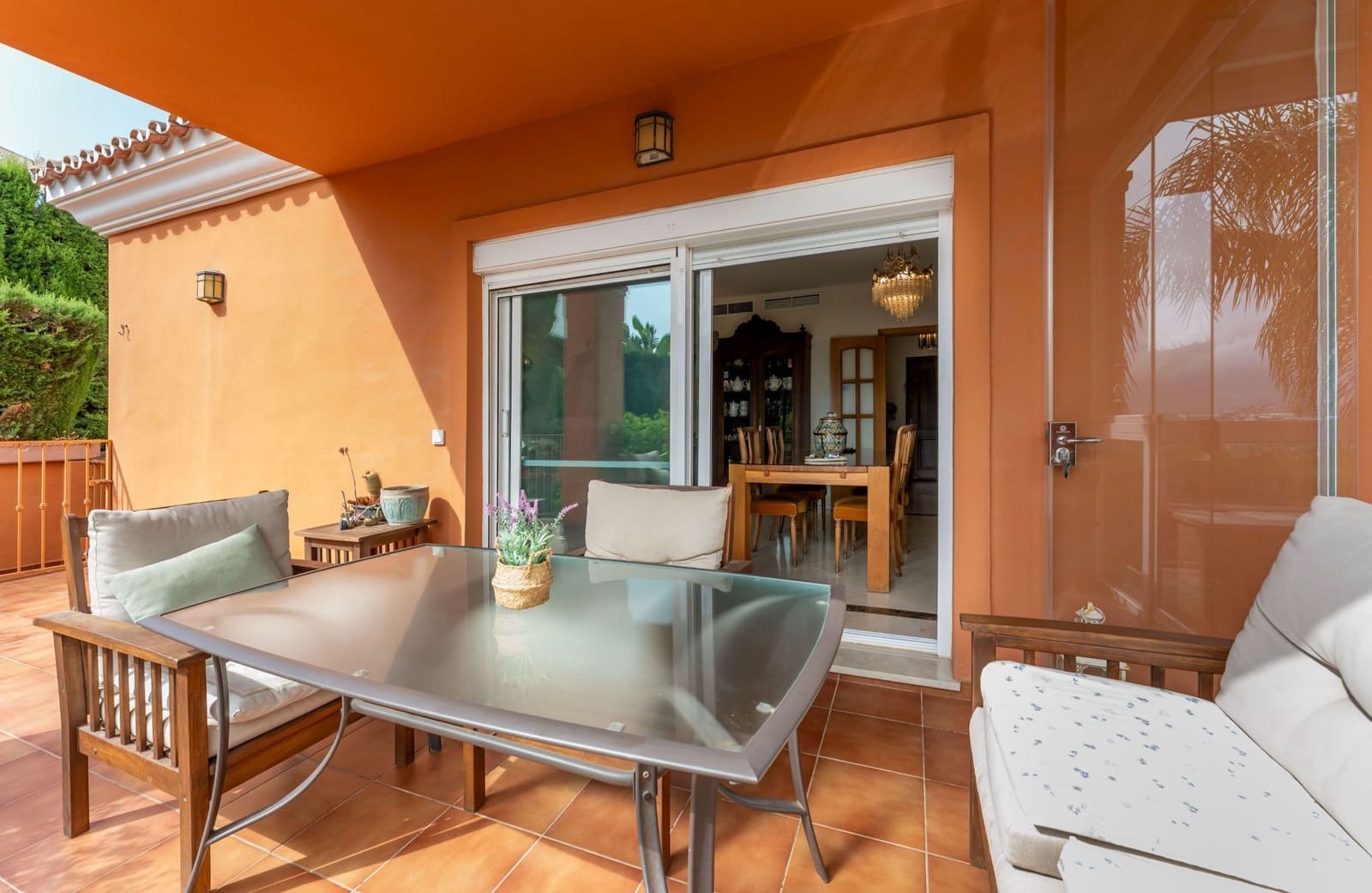 3 bedroom Villa for sale in Mijas Costa with pool - € 735,000 (Ref: 9135951)