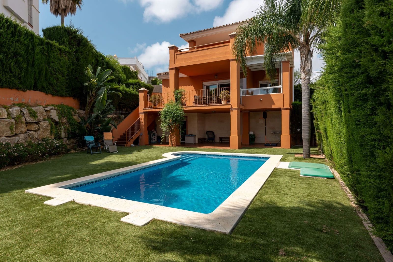 3 bedroom Villa for sale in Mijas Costa with pool - € 735,000 (Ref: 9135951)