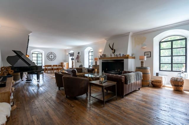 6 sypialnia Finka/Dom wiejski na sprzedaż w Setenil de las Bodegas z basenem - 1 495 000 € (Ref: 9194912)