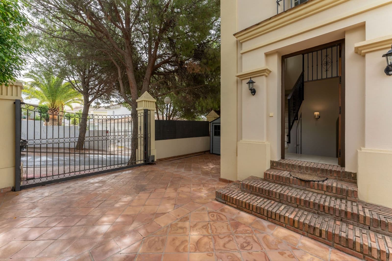 3 sypialnia Willa na sprzedaż w Mijas z basenem - 750 000 € (Ref: 9216186)