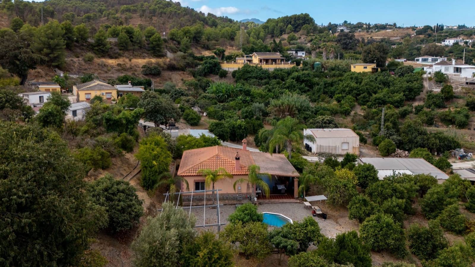 3 makuuhuone Maalaistalo myytävänä paikassa Coin - 395 000 € (Ref: 9254324)