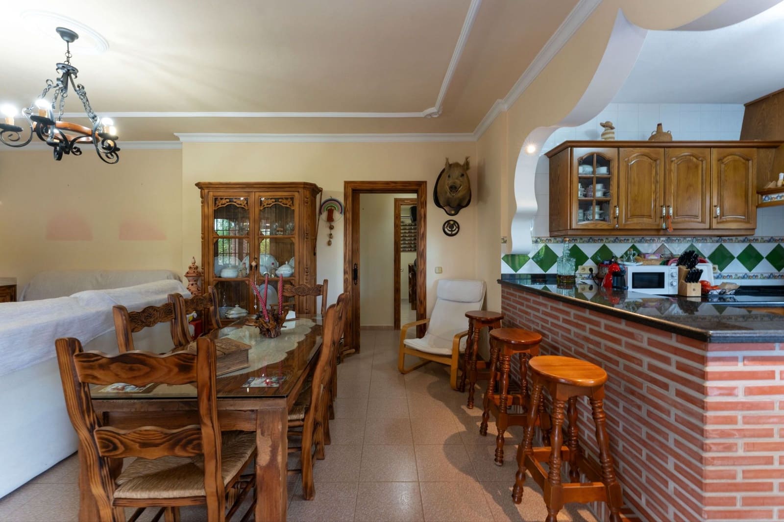 3 makuuhuone Maalaistalo myytävänä paikassa Coin - 395 000 € (Ref: 9254324)