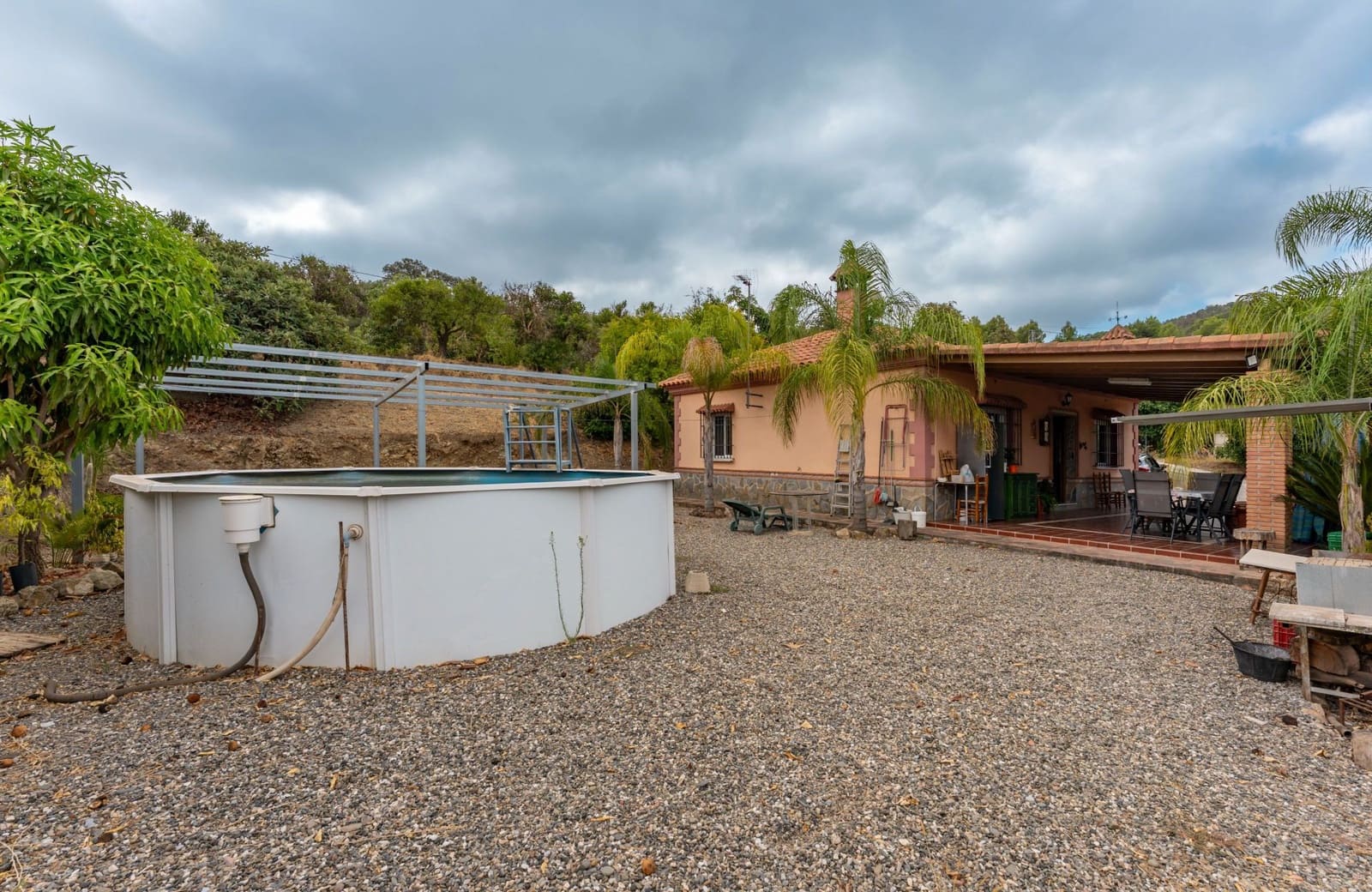 3 makuuhuone Maalaistalo myytävänä paikassa Coin - 395 000 € (Ref: 9254324)