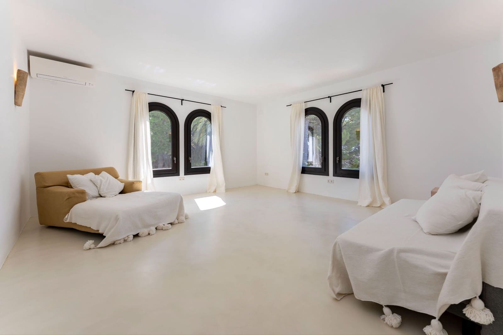 5 soveværelse Finca/Landehus til salg i Alhaurin el Grande med swimmingpool - € 2.499.000 (Ref: 9254569)