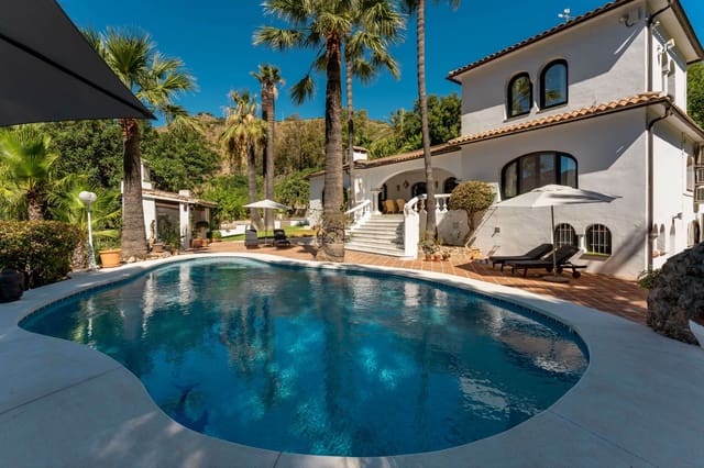 5 makuuhuone Maalaistalo myytävänä paikassa Alhaurín el Grande mukana uima-altaan - 2 499 000 € (Ref: 9254569)