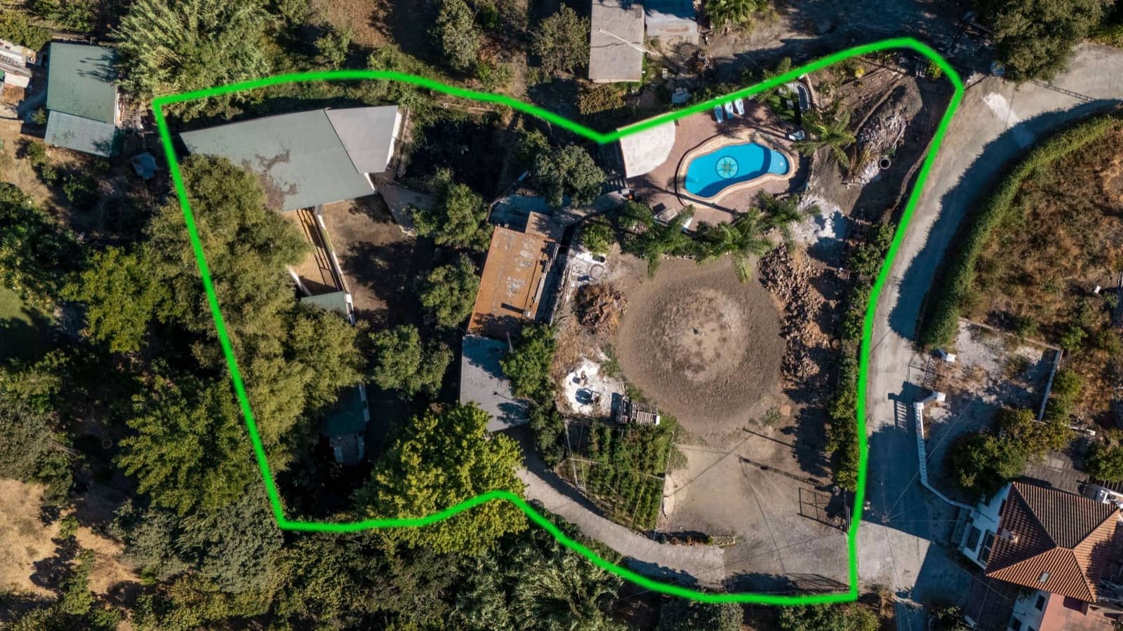2 soveværelse Finca/Landehus til salg i Coin med swimmingpool - € 349.000 (Ref: 9258173)