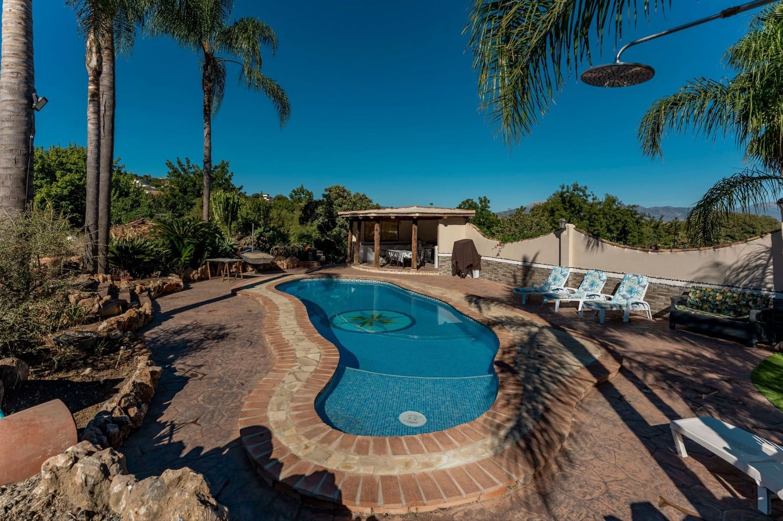 2 soveværelse Finca/Landehus til salg i Coin med swimmingpool - € 349.000 (Ref: 9258173)