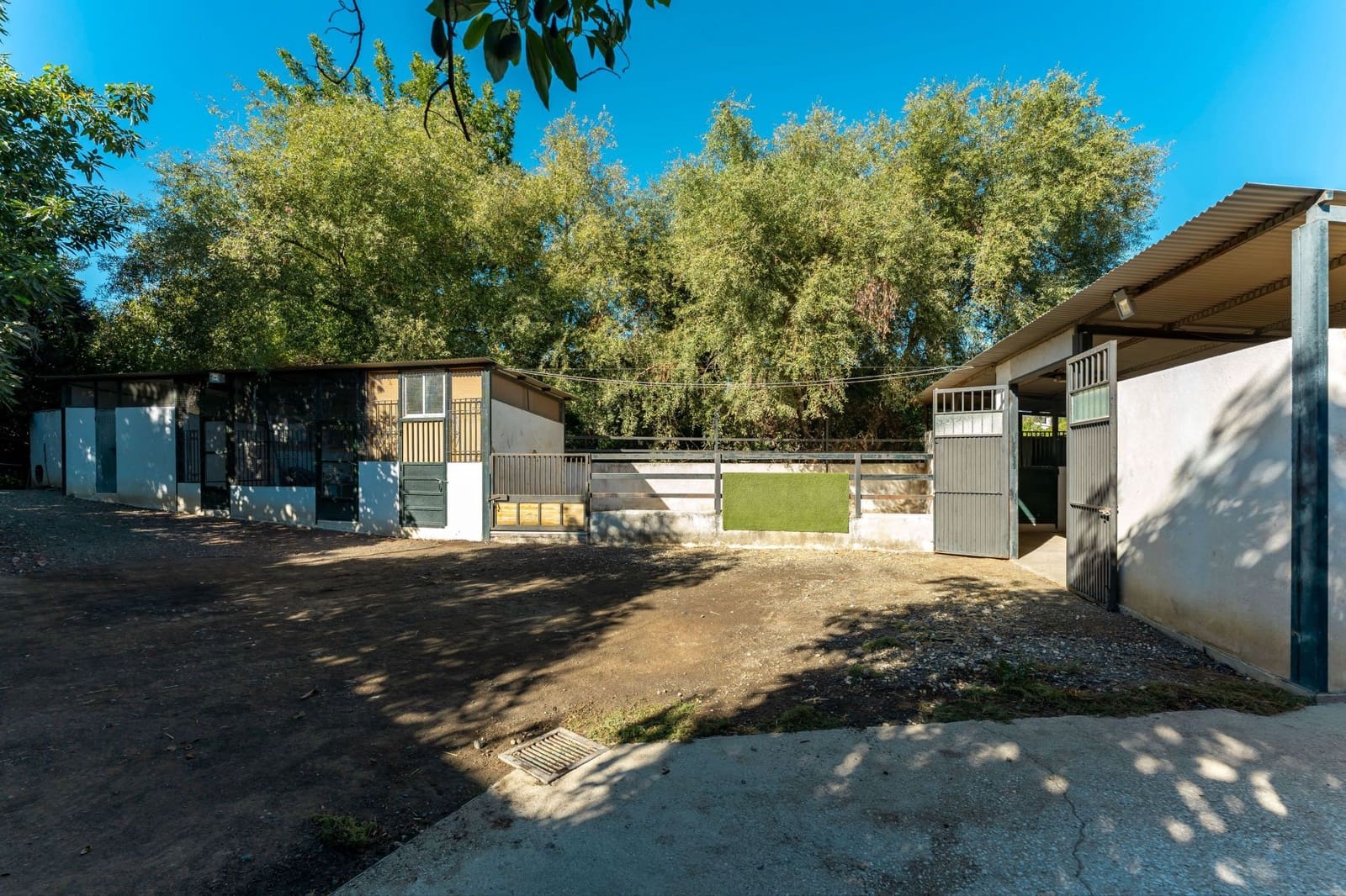 2 soveværelse Finca/Landehus til salg i Coin med swimmingpool - € 349.000 (Ref: 9258173)