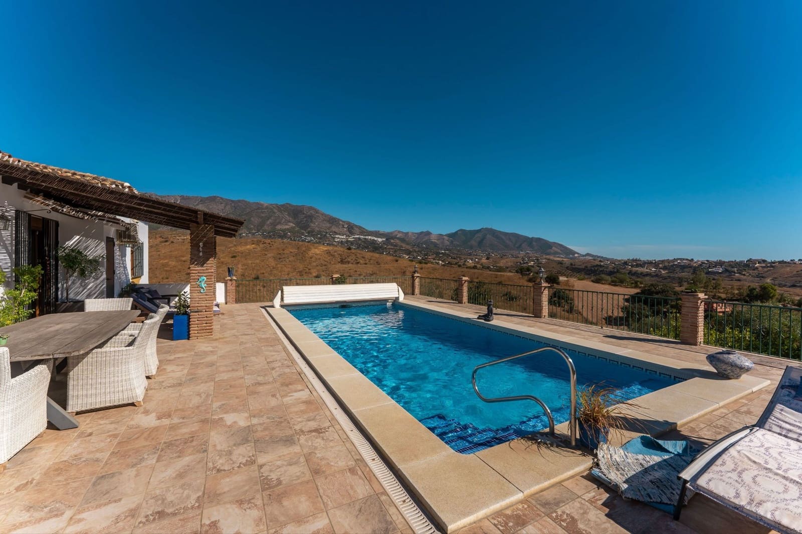 3 soveværelse Finca/Landehus til salg i Mijas med swimmingpool - € 1.100.000 (Ref: 9348874)