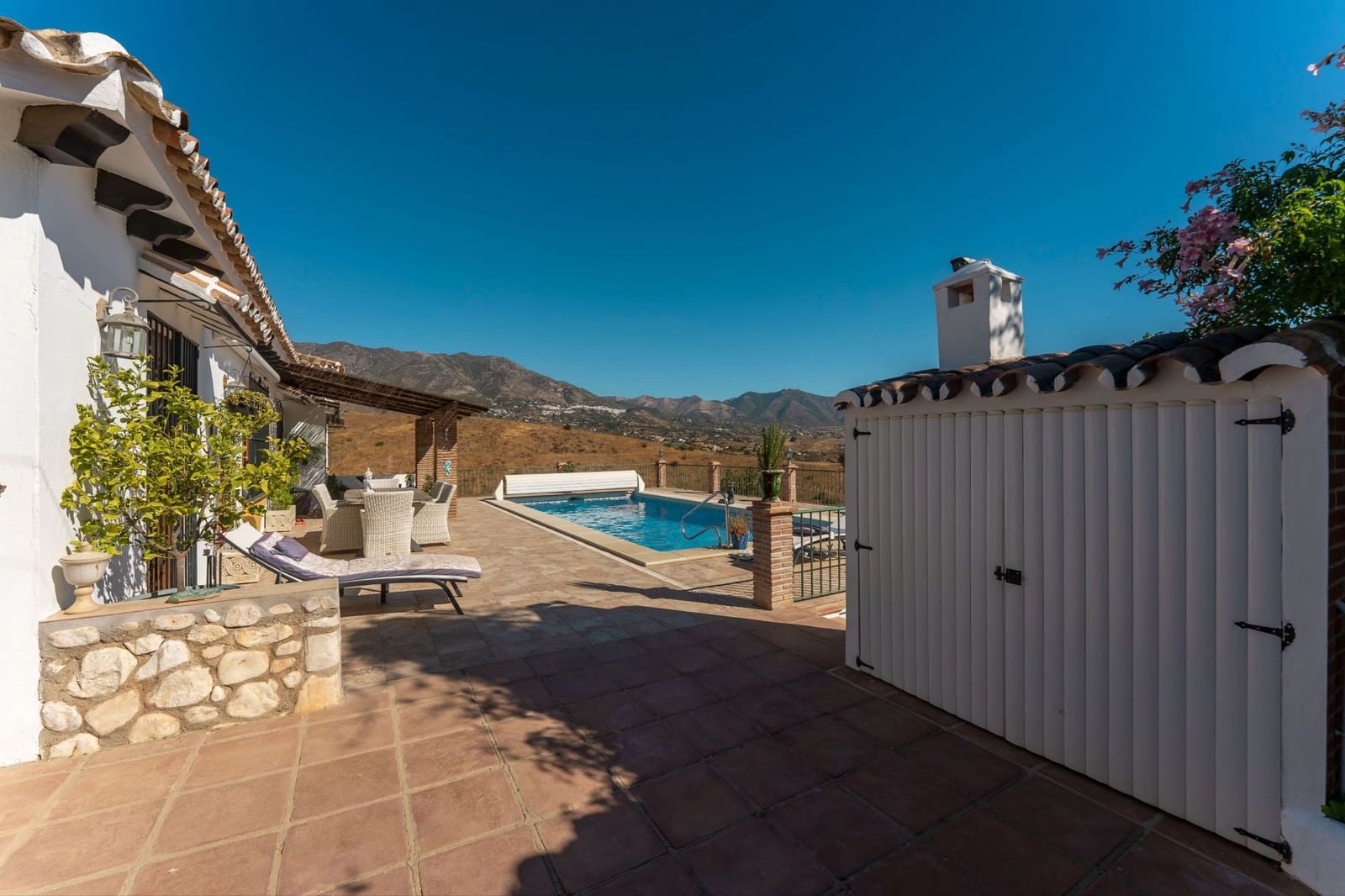 3 soveværelse Finca/Landehus til salg i Mijas med swimmingpool - € 1.100.000 (Ref: 9348874)