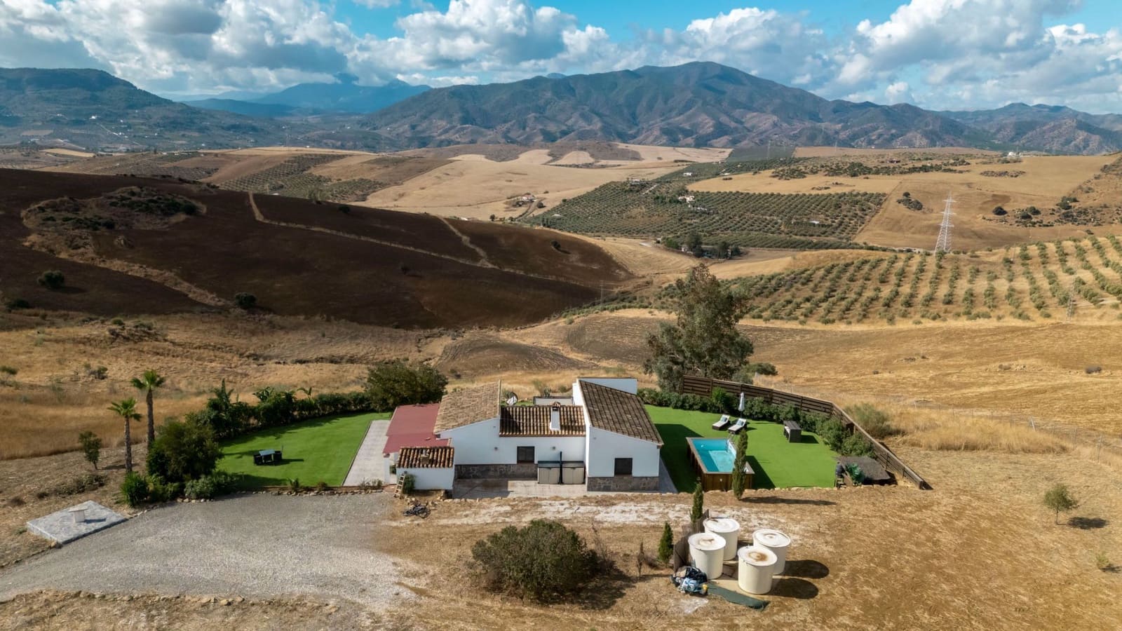 3 chambre Finca/Maison de Campagne à vendre à Alora avec piscine - 449 000 € (Ref: 9360707)