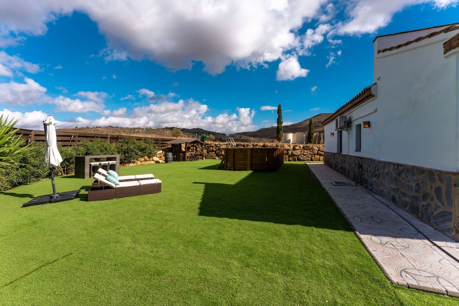 3 chambre Finca/Maison de Campagne à vendre à Alora avec piscine - 449 000 € (Ref: 9360707)