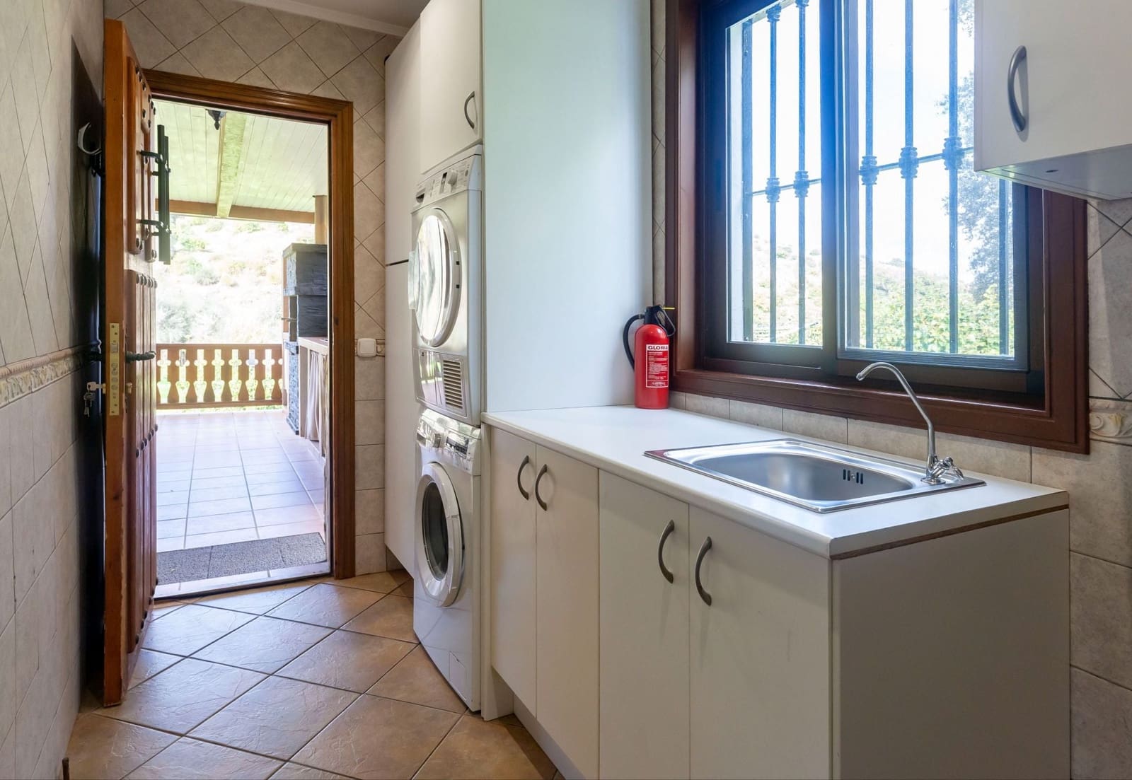 2 makuuhuone Maalaistalo myytävänä paikassa Monda mukana uima-altaan - 429 000 € (Ref: 9474549)