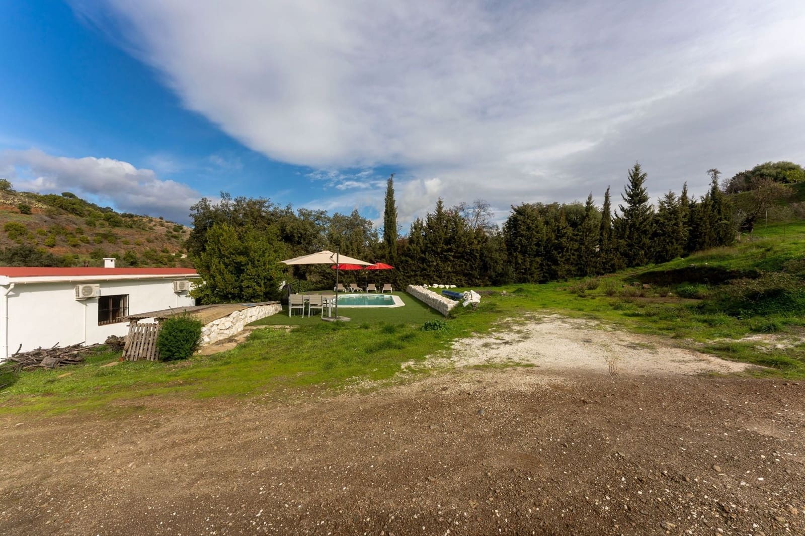 2 makuuhuone Maalaistalo myytävänä paikassa Monda mukana uima-altaan - 429 000 € (Ref: 9474549)