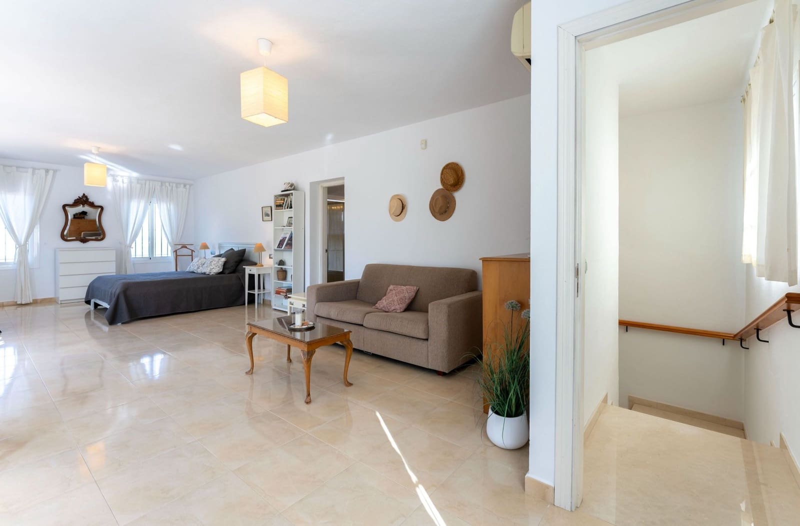 9 soverom Finca/Herregård til salgs i Alhaurin el Grande med svømmebasseng - € 995 000 (Ref: 9492693)